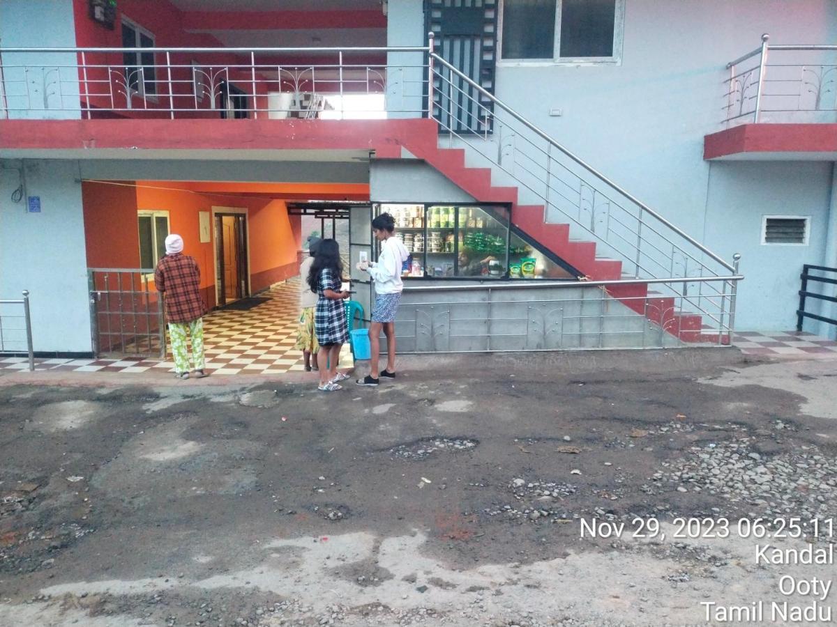 J J Homes Udagamandalam Exterior photo